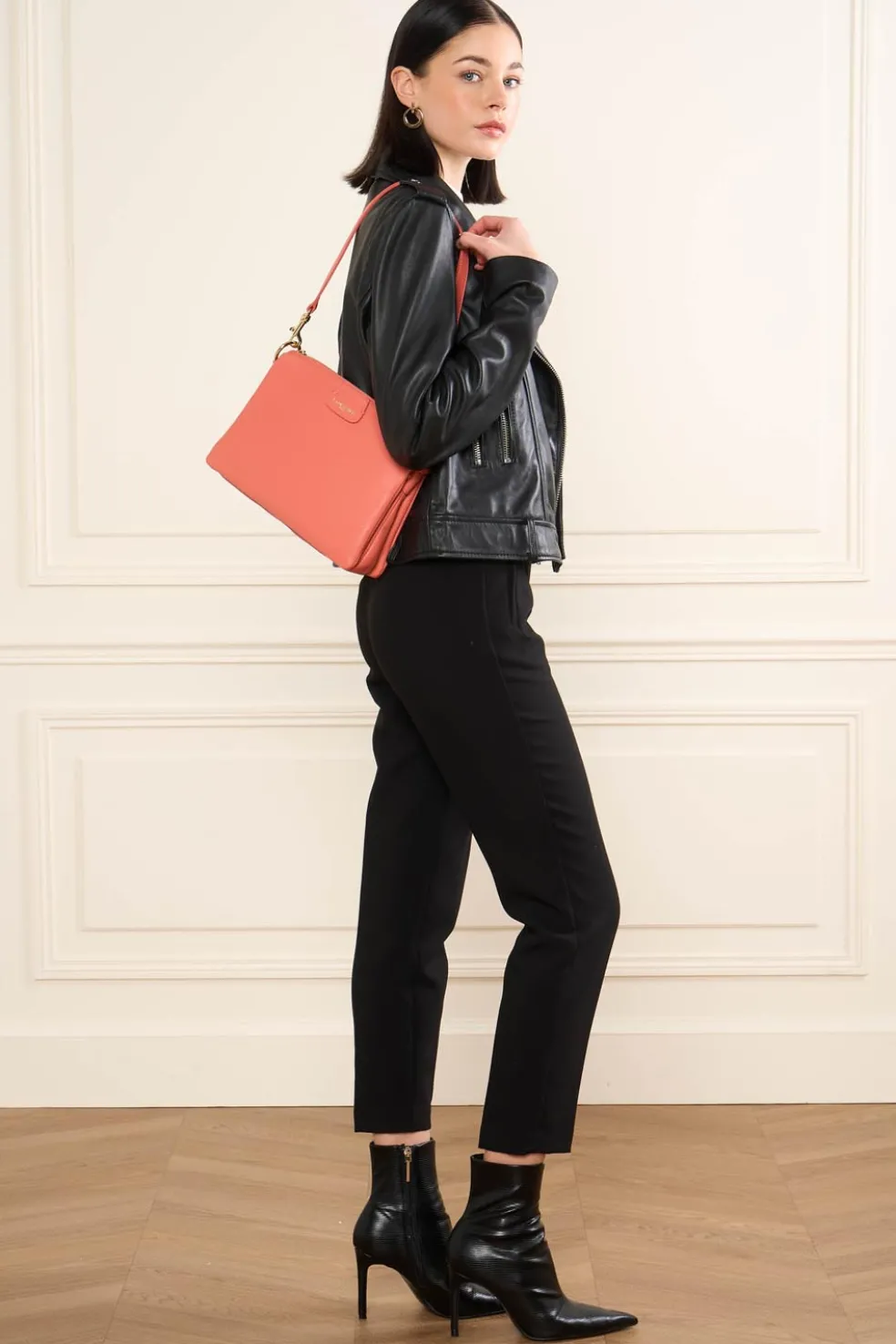 Grande Pochette