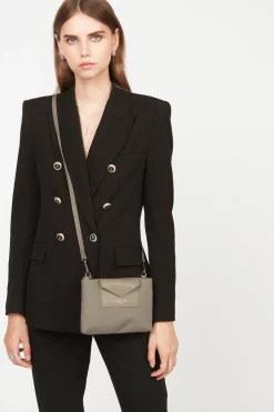 Petit Pochette