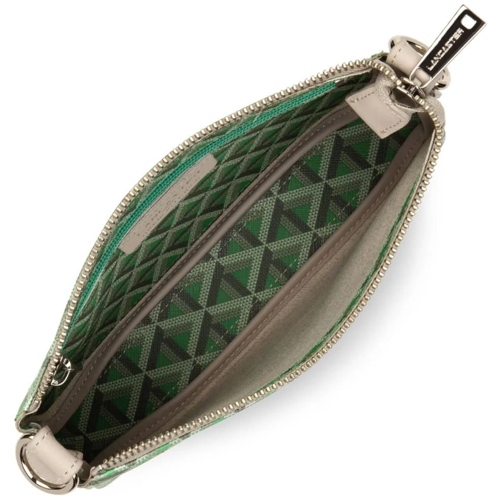 Petite Pochette