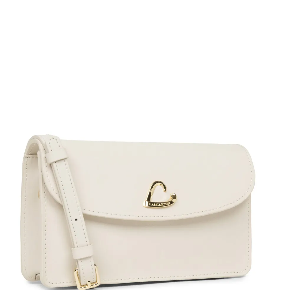 Petite Pochette