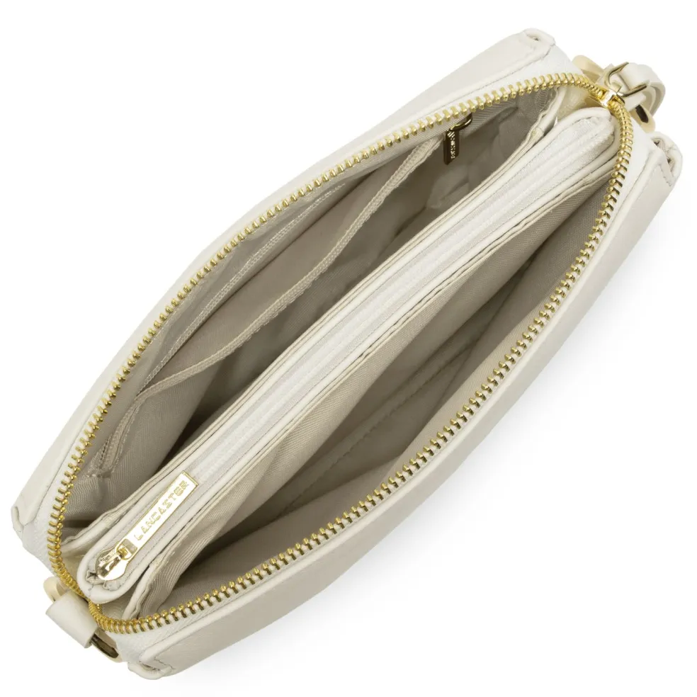 Petite Pochette