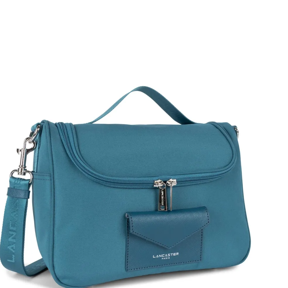 Trousse De Toilette