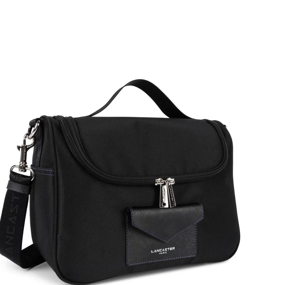 Trousse De Toilette